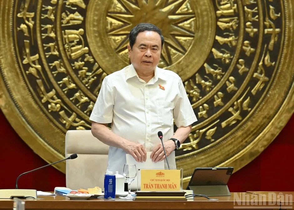 Chủ động đi tắt đón đầu, không đi sau thực tiễn Chủ động đi tắt đón đầu, không đi sau thực tiễn