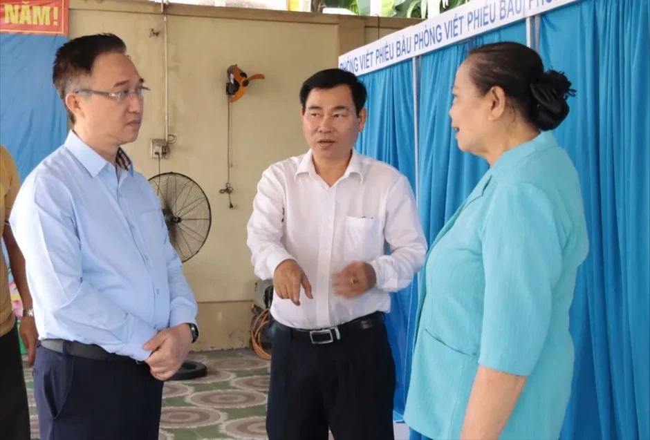 Chủ động, khẩn trương, sẵn sàng cho Ngày hội non sông Chủ động, khẩn trương, sẵn sàng cho Ngày hội non sông