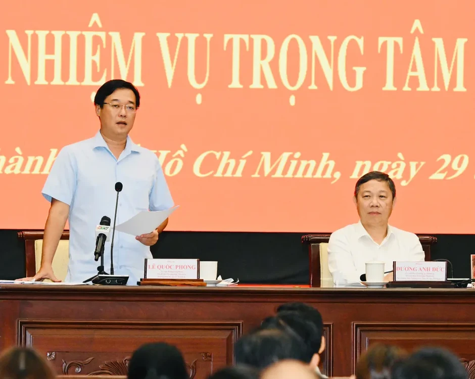 Chủ động nắm tình hình, nâng cao hiệu quả công tác bảo vệ nền tảng tư tưởng của Đảng Chủ động nắm tình hình, nâng cao hiệu quả công tác bảo vệ nền tảng tư tưởng của Đảng
