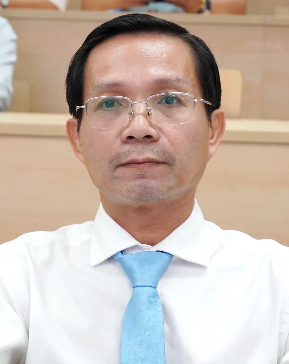 Chủ động và sáng tạo, không chờ chỉ đạo, giao việc Chủ động và sáng tạo, không chờ chỉ đạo, giao việc