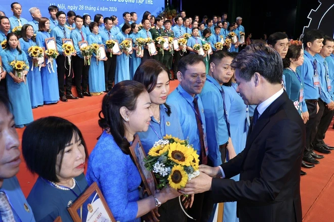 Chủ tịch công đoàn cơ sở xuất sắc là hiện thân của lớp cán bộ công đoàn thời kỳ mới