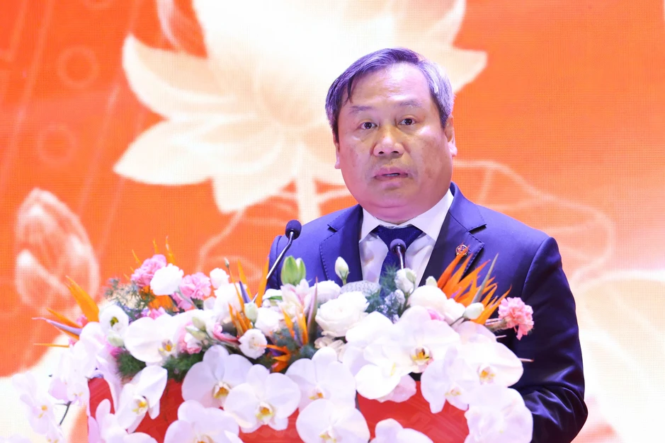 Chủ tịch Hà Nội chia sẻ kế hoạch xây dựng xã, phường XHCN và nhà ở cho thuê Chủ tịch Hà Nội chia sẻ kế hoạch xây dựng xã, phường XHCN và nhà ở cho thuê