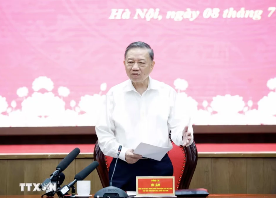 Chủ tịch Hà Nội: Tăng trưởng 11% là nhiệm vụ chính trị trọng tâm, không điều chỉnh thấp hơn Chủ tịch Hà Nội: Tăng trưởng 11% là nhiệm vụ chính trị trọng tâm, không điều chỉnh thấp hơn