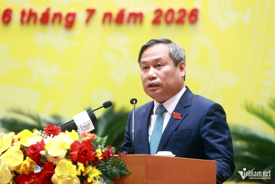 Chủ tịch Hà Nội thẳng thắn nhận trách nhiệm, cam kết gỡ vướng loạt điểm nghẽn Chủ tịch Hà Nội thẳng thắn nhận trách nhiệm, cam kết gỡ vướng loạt điểm nghẽn