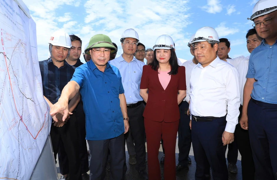 Chủ tịch Hà Nội yêu cầu bàn giao mặt bằng Khu đô thị thể thao Olympic trước 30/6 Chủ tịch Hà Nội yêu cầu bàn giao mặt bằng Khu đô thị thể thao Olympic trước 30/6