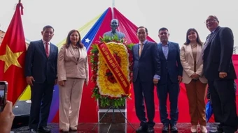 Chủ tịch Hồ Chí Minh luôn hiện hữu trong lòng mỗi người dân Venezuela