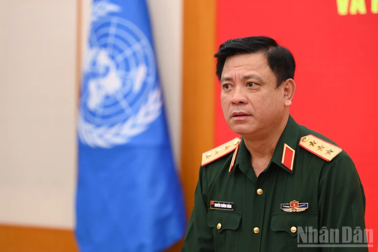 Chủ tịch nước cử hai sĩ quan tham gia hoạt động Gìn giữ hòa bình Liên hợp quốc Chủ tịch nước cử hai sĩ quan tham gia hoạt động Gìn giữ hòa bình Liên hợp quốc