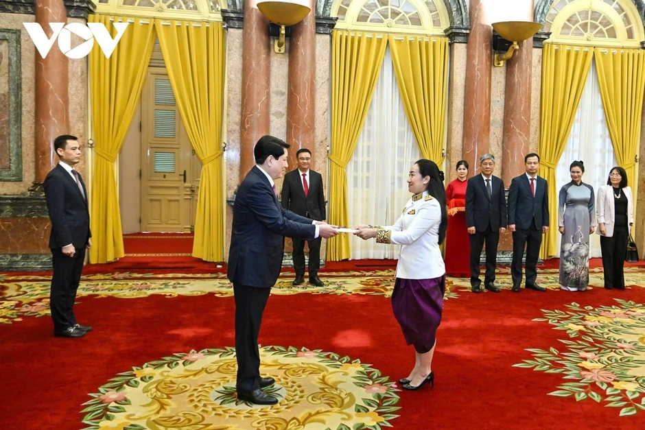Chủ tịch nước Lương Cường tiếp đại sứ các nước trình Quốc thư Chủ tịch nước Lương Cường tiếp đại sứ các nước trình Quốc thư