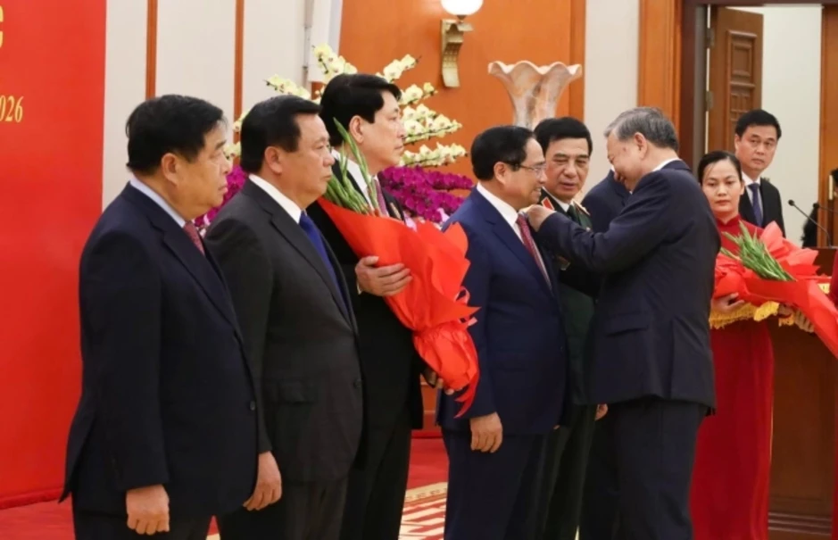 Chủ tịch nước Lương Cường và Thủ tướng Phạm Minh Chính được tặng huân chương Chủ tịch nước Lương Cường và Thủ tướng Phạm Minh Chính được tặng huân chương