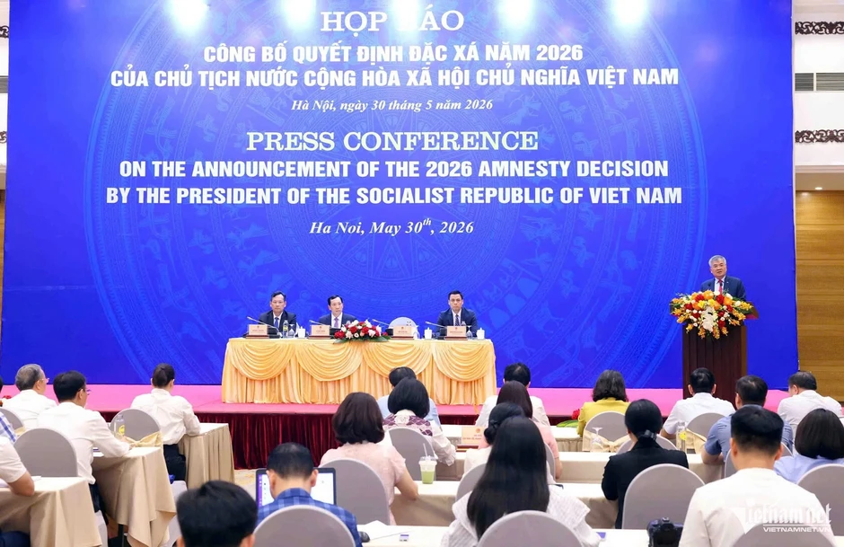 Chủ tịch nước quyết định đặc xá cho gần 10.000 phạm nhân Chủ tịch nước quyết định đặc xá cho gần 10.000 phạm nhân
