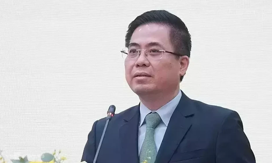 Chủ tịch Quảng Ngãi Nguyễn Hoàng Giang làm Phó ban Chính sách, chiến lược Trung ương Chủ tịch Quảng Ngãi Nguyễn Hoàng Giang làm Phó ban Chính sách, chiến lược Trung ương