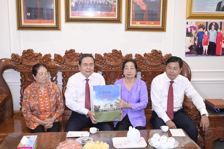 Chủ tịch Quốc hội: An Giang tập trung bảo đảm tiến độ các dự án trọng điểm, chuẩn bị tốt APEC 2027