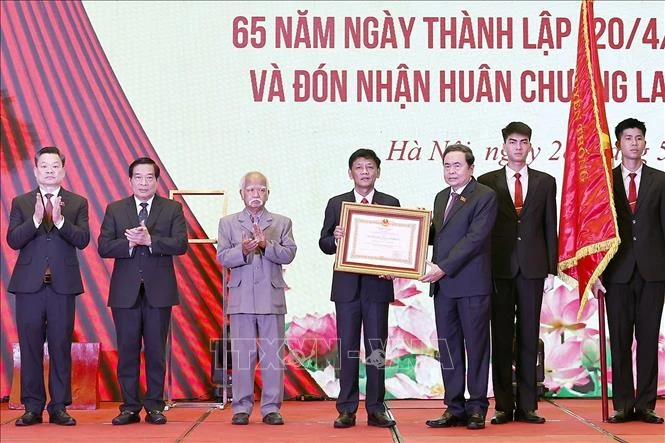 Chủ tịch Quốc hội: Bảo đảm chính sách dân tộc được thể hiện thực chất trong từng dự án luật, nghị quyết Chủ tịch Quốc hội: Bảo đảm chính sách dân tộc được thể hiện thực chất trong từng dự án luật, nghị quyết