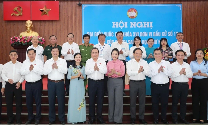 Chủ tịch Quốc hội chia sẻ về Luật đô thị đặc biệt cho TPHCM Chủ tịch Quốc hội chia sẻ về Luật đô thị đặc biệt cho TPHCM