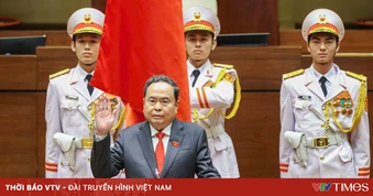 Chủ tịch Quốc hội: Cống hiến hết sức mình, phụng sự Tổ quốc, phục vụ Nhân dân