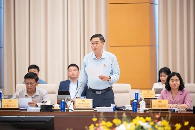 Chủ tịch Quốc hội: Cuộc bầu cử thắng lợi rất lớn, tỷ lệ cử tri đi bầu cao nhất từ trước đến nay Chủ tịch Quốc hội: Cuộc bầu cử thắng lợi rất lớn, tỷ lệ cử tri đi bầu cao nhất từ trước đến nay