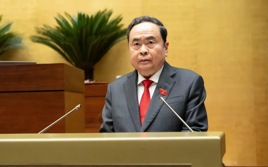 Chủ tịch Quốc hội: Đảm bảo hiệu quả pháp luật không chỉ "tốt trong văn bản" còn phải "tốt trong cuộc sống" Chủ tịch Quốc hội: Đảm bảo hiệu quả pháp luật không chỉ "tốt trong văn bản" còn phải "tốt trong cuộc sống"