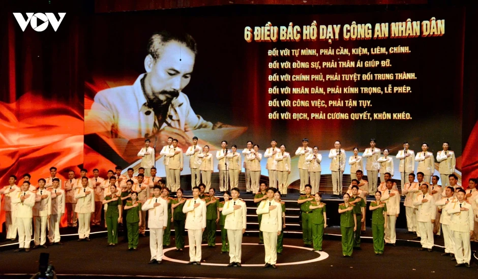 Chủ tịch Quốc hội dự kỷ niệm 70 năm Ngày truyền thống lực lượng Cảnh sát kinh tế