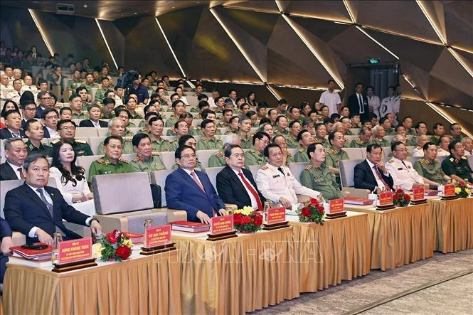 Chủ tịch Quốc hội dự Lễ kỷ niệm 80 năm Ngày truyền thống Lực lượng An ninh đối ngoại Chủ tịch Quốc hội dự Lễ kỷ niệm 80 năm Ngày truyền thống Lực lượng An ninh đối ngoại