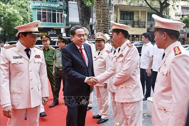 Chủ tịch Quốc hội dự Lễ kỷ niệm 80 năm Ngày truyền thống Lực lượng An ninh đối ngoại Chủ tịch Quốc hội dự Lễ kỷ niệm 80 năm Ngày truyền thống Lực lượng An ninh đối ngoại