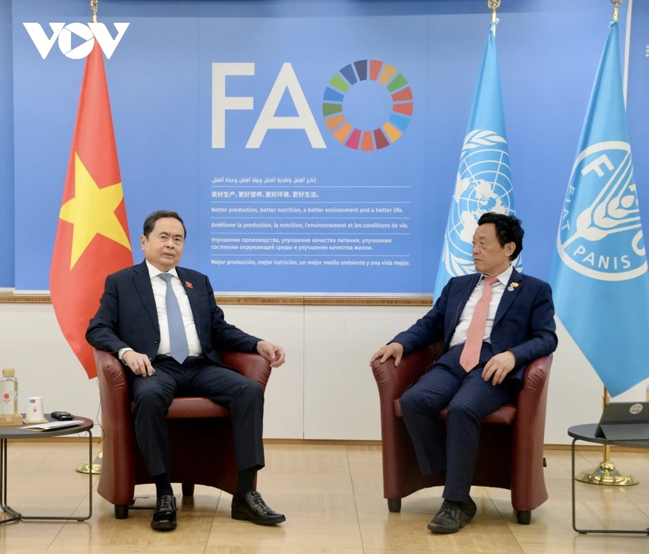 Chủ tịch Quốc hội gặp Tổng Giám đốc FAO Chủ tịch Quốc hội gặp Tổng Giám đốc FAO