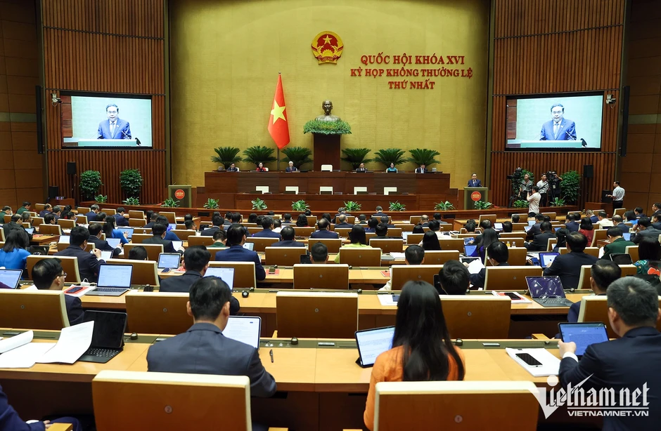 Chủ tịch Quốc hội: Hạn chế đề nghị tăng vốn với dự án quan trọng quốc gia Chủ tịch Quốc hội: Hạn chế đề nghị tăng vốn với dự án quan trọng quốc gia