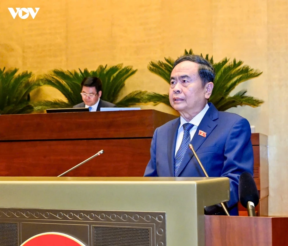 Chủ tịch Quốc hội: Không để thể chế là điểm nghẽn sự phát triển nhanh, bền vững của đất nước Chủ tịch Quốc hội: Không để thể chế là điểm nghẽn sự phát triển nhanh, bền vững của đất nước
