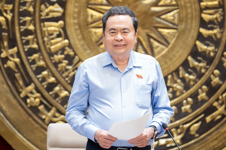 Chủ tịch Quốc hội: “Không phải tổ chức nhiều đoàn đi địa phương là tốt” Chủ tịch Quốc hội: “Không phải tổ chức nhiều đoàn đi địa phương là tốt”
