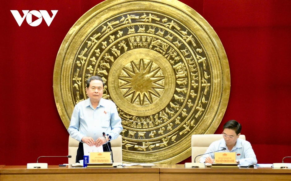 Chủ tịch Quốc hội làm việc với Ủy ban Quốc phòng, An ninh và Đối ngoại Chủ tịch Quốc hội làm việc với Ủy ban Quốc phòng, An ninh và Đối ngoại