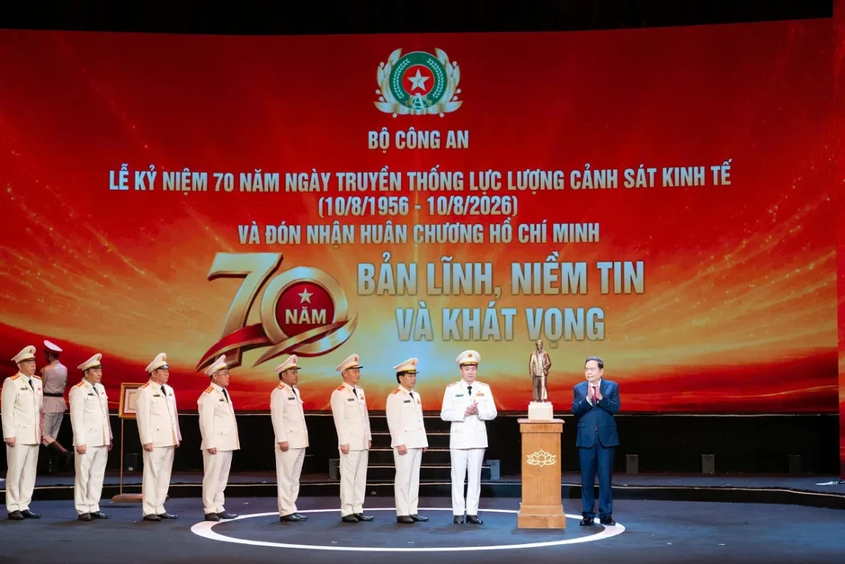 Chủ tịch Quốc hội: Lực lượng Cảnh sát kinh tế nâng cao năng lực điều tra số, truy vết dòng tiền Chủ tịch Quốc hội: Lực lượng Cảnh sát kinh tế nâng cao năng lực điều tra số, truy vết dòng tiền