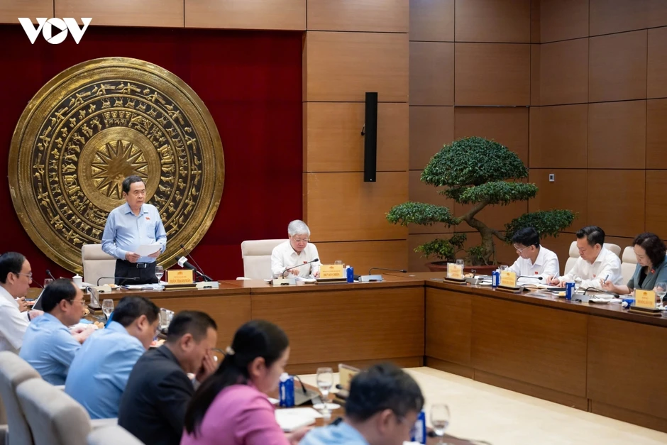 Chủ tịch Quốc hội lưu ý tháo gỡ điểm nghẽn trong chính sách dân tộc Chủ tịch Quốc hội lưu ý tháo gỡ điểm nghẽn trong chính sách dân tộc
