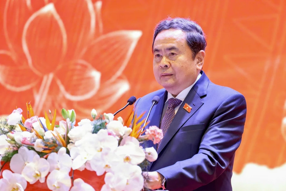 Chủ tịch Quốc hội: Mỗi quyết sách phải có tính khả thi, tầm nhìn dài hạn Chủ tịch Quốc hội: Mỗi quyết sách phải có tính khả thi, tầm nhìn dài hạn