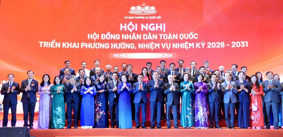 Chủ tịch Quốc hội: Mỗi quyết sách phải có tính khả thi, tầm nhìn dài hạn Chủ tịch Quốc hội: Mỗi quyết sách phải có tính khả thi, tầm nhìn dài hạn
