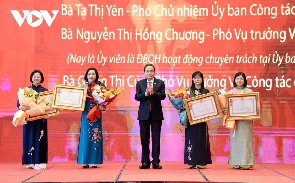 Chủ tịch Quốc hội: Mục tiêu cuối cùng là nâng cao đời sống của người dân Chủ tịch Quốc hội: Mục tiêu cuối cùng là nâng cao đời sống của người dân