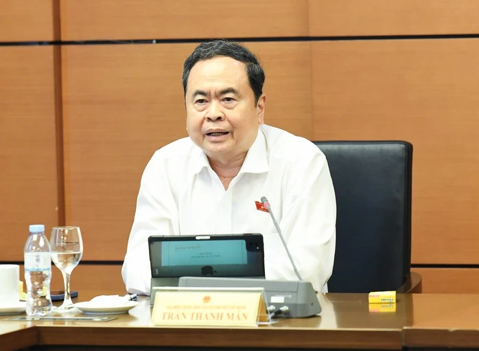 Chủ tịch Quốc hội: Nhiều công trình, sao Nhà nước làm thì chậm Chủ tịch Quốc hội: Nhiều công trình, sao Nhà nước làm thì chậm