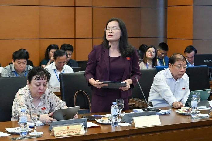 Chủ tịch Quốc hội: Sửa Luật Thủ đô cũng là tiền đề để TPHCM xây dựng Luật Đô thị đặc biệt Chủ tịch Quốc hội: Sửa Luật Thủ đô cũng là tiền đề để TPHCM xây dựng Luật Đô thị đặc biệt