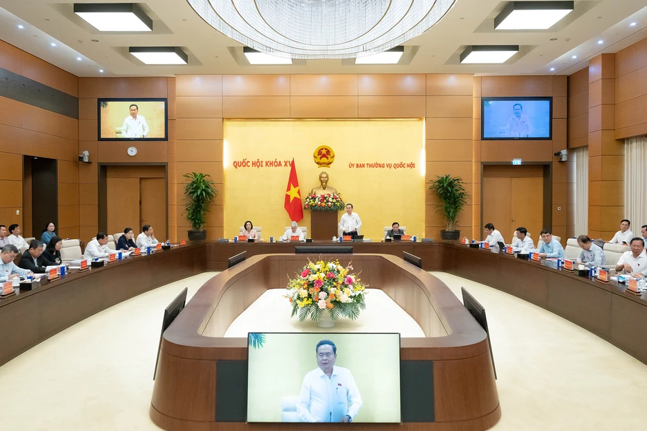 Chủ tịch Quốc hội: Tạo khí thế mới, niềm tin mới cho nhiệm kỳ mới