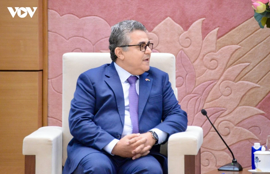 Chủ tịch Quốc hội tiếp Đại sứ Nhà nước Palestine tại Việt Nam Chủ tịch Quốc hội tiếp Đại sứ Nhà nước Palestine tại Việt Nam