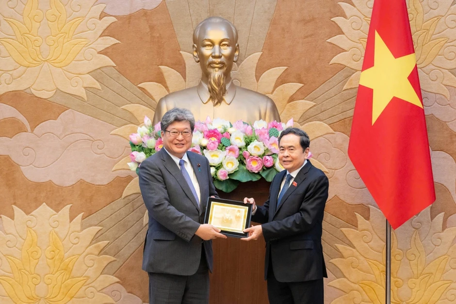 Chủ tịch Quốc hội tiếp Quyền Tổng Thư ký Đảng Dân chủ tự do Nhật Bản Chủ tịch Quốc hội tiếp Quyền Tổng Thư ký Đảng Dân chủ tự do Nhật Bản