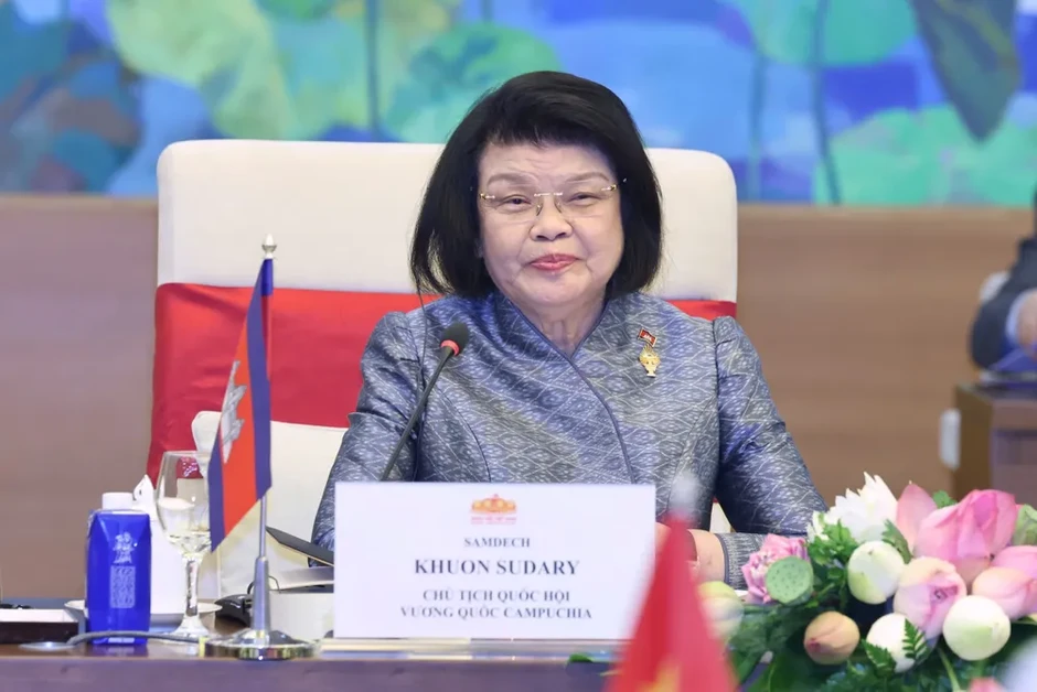Chủ tịch Quốc hội Trần Thanh Mẫn chủ trì lễ đón Chủ tịch Quốc hội Campuchia Samdech Khuon Sudary Chủ tịch Quốc hội Trần Thanh Mẫn chủ trì lễ đón Chủ tịch Quốc hội Campuchia Samdech Khuon Sudary