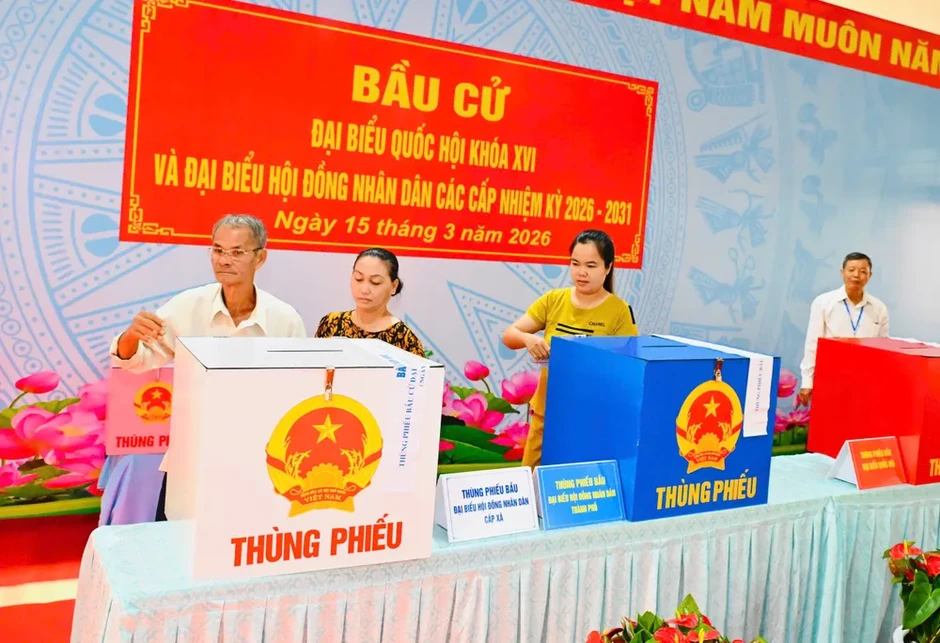 Chủ tịch Quốc hội Trần Thanh Mẫn: Đi bầu cử là quyền và trách nhiệm thiêng liêng của mỗi công dân Chủ tịch Quốc hội Trần Thanh Mẫn: Đi bầu cử là quyền và trách nhiệm thiêng liêng của mỗi công dân