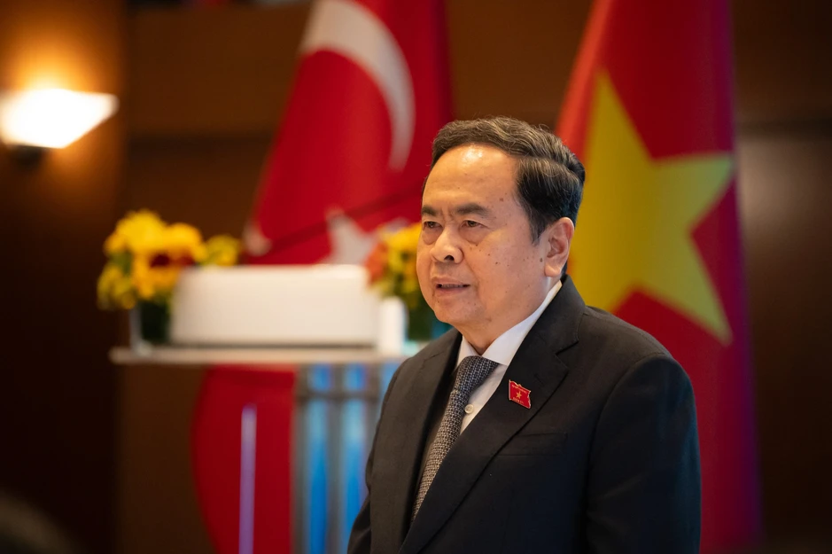 Chủ tịch Quốc hội Trần Thanh Mẫn gặp mặt cộng đồng người Việt ở Thổ Nhĩ Kỳ Chủ tịch Quốc hội Trần Thanh Mẫn gặp mặt cộng đồng người Việt ở Thổ Nhĩ Kỳ