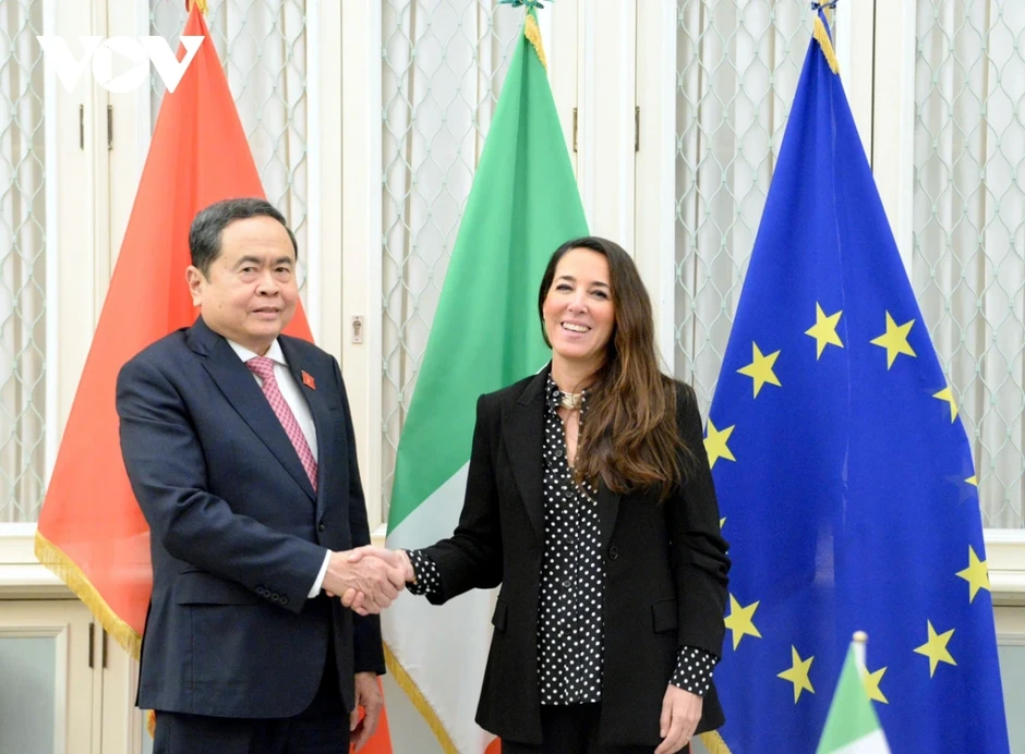 Chủ tịch Quốc hội Trần Thanh Mẫn gặp Phó Chủ tịch Thượng viện Italia