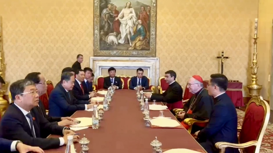 Chủ tịch Quốc hội Trần Thanh Mẫn hội kiến Thủ tướng Tòa thánh Vatican