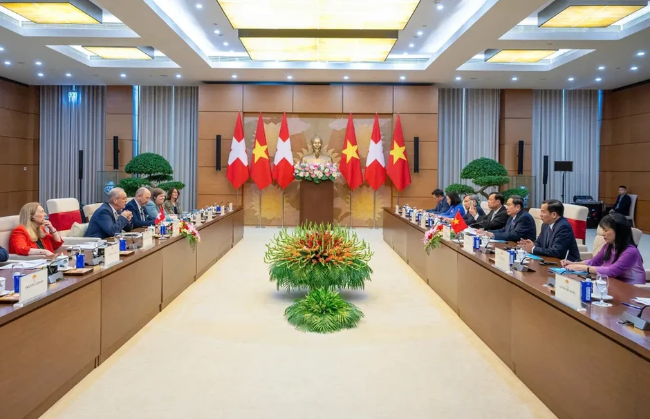Chủ tịch Quốc hội Trần Thanh Mẫn hội kiến Tổng thống Liên bang Thụy Sĩ Guy Parmelin Chủ tịch Quốc hội Trần Thanh Mẫn hội kiến Tổng thống Liên bang Thụy Sĩ Guy Parmelin