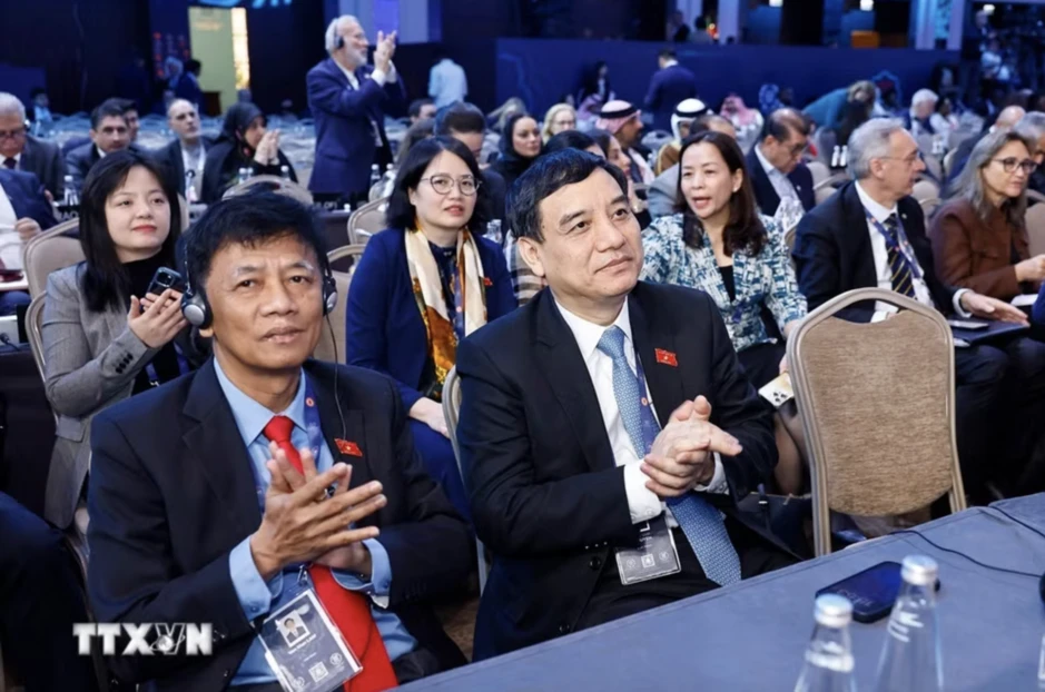 Chủ tịch Quốc hội Trần Thanh Mẫn phát biểu tại Đại hội đồng Liên minh Nghị viện Thế giới Chủ tịch Quốc hội Trần Thanh Mẫn phát biểu tại Đại hội đồng Liên minh Nghị viện Thế giới