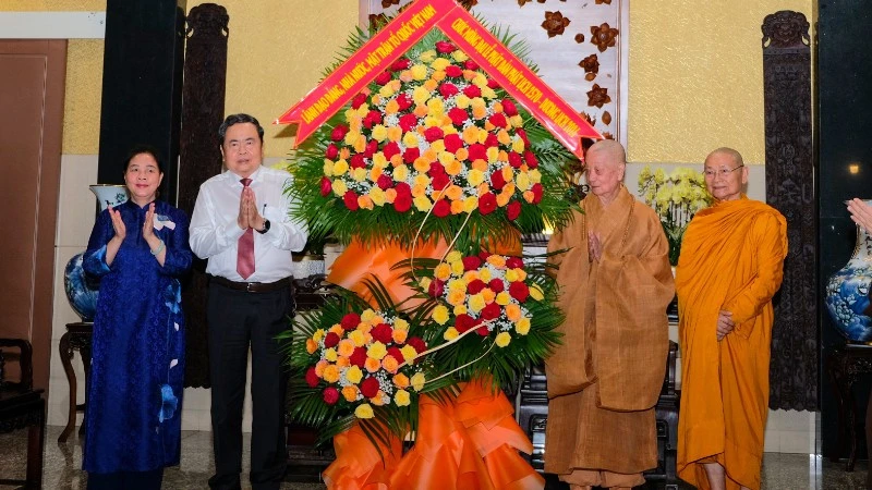 Chủ tịch Quốc hội Trần Thanh Mẫn thăm, chúc mừng các vị Lãnh đạo Giáo hội Phật giáo Việt Nam nhân dịp Đại lễ Phật đản 2026 Chủ tịch Quốc hội Trần Thanh Mẫn thăm, chúc mừng các vị Lãnh đạo Giáo hội Phật giáo Việt Nam nhân dịp Đại lễ Phật đản 2026