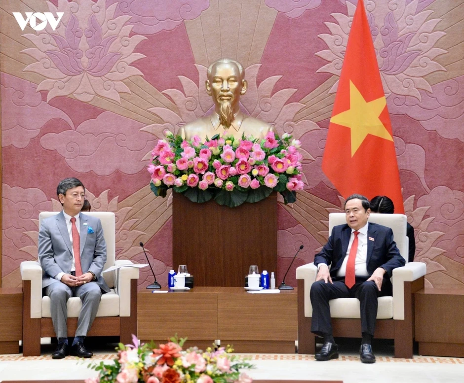 Chủ tịch Quốc hội Trần Thanh Mẫn tiếp Đại sứ Ấn Độ tại Việt Nam Chủ tịch Quốc hội Trần Thanh Mẫn tiếp Đại sứ Ấn Độ tại Việt Nam