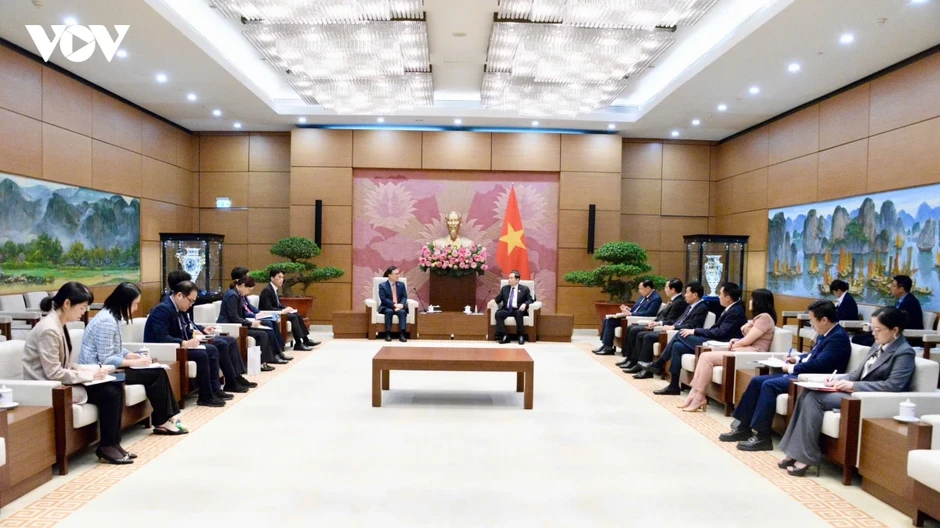 Chủ tịch Quốc hội Trần Thanh Mẫn tiếp Đại sứ Hàn Quốc tại Việt Nam Chủ tịch Quốc hội Trần Thanh Mẫn tiếp Đại sứ Hàn Quốc tại Việt Nam