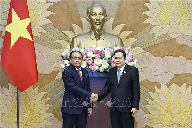 Chủ tịch Quốc hội Trần Thanh Mẫn tiếp Đoàn đại biểu cơ quan Tổng Chưởng lý Malaysia Chủ tịch Quốc hội Trần Thanh Mẫn tiếp Đoàn đại biểu cơ quan Tổng Chưởng lý Malaysia